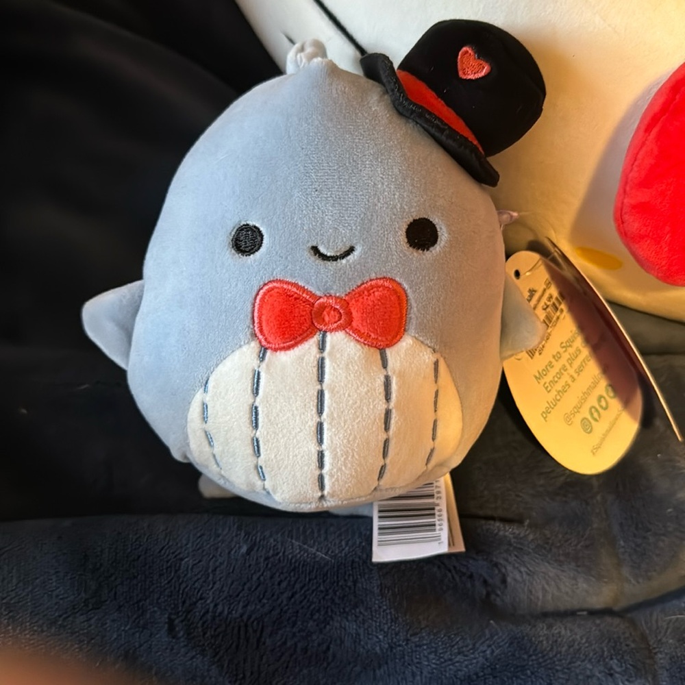Samir the shark squishmallow NWT